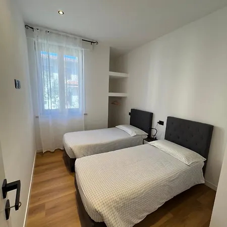 White Swan Apartman Peschiera del Garda