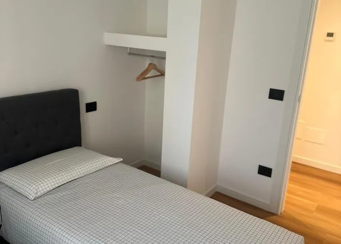 White Swan * Πεσκιέρα ντελ Γκάρντα